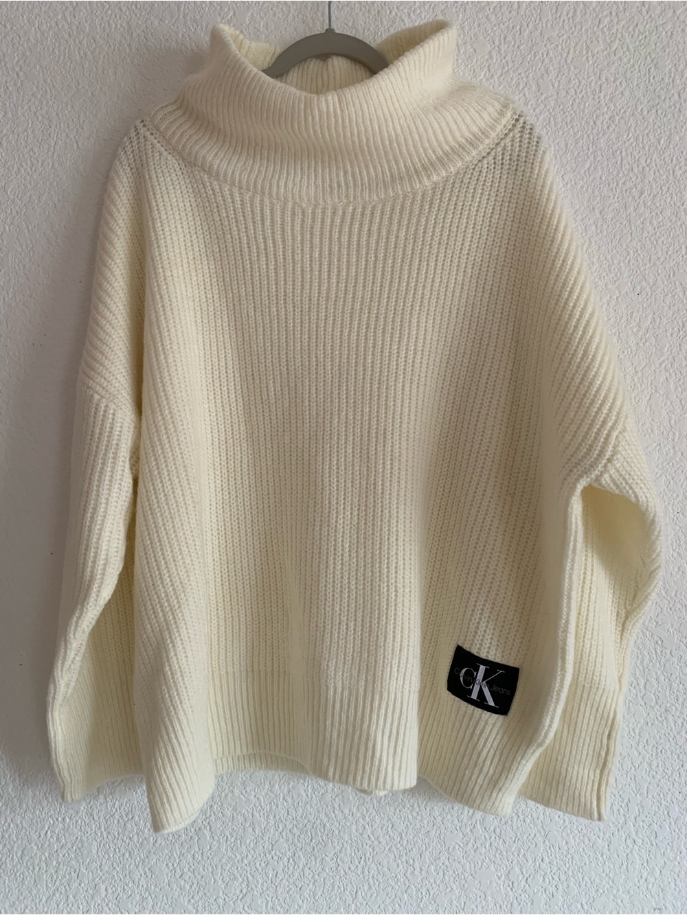 Calvin Klein Jeans Ivory Turtleneck Ribbed Sweater